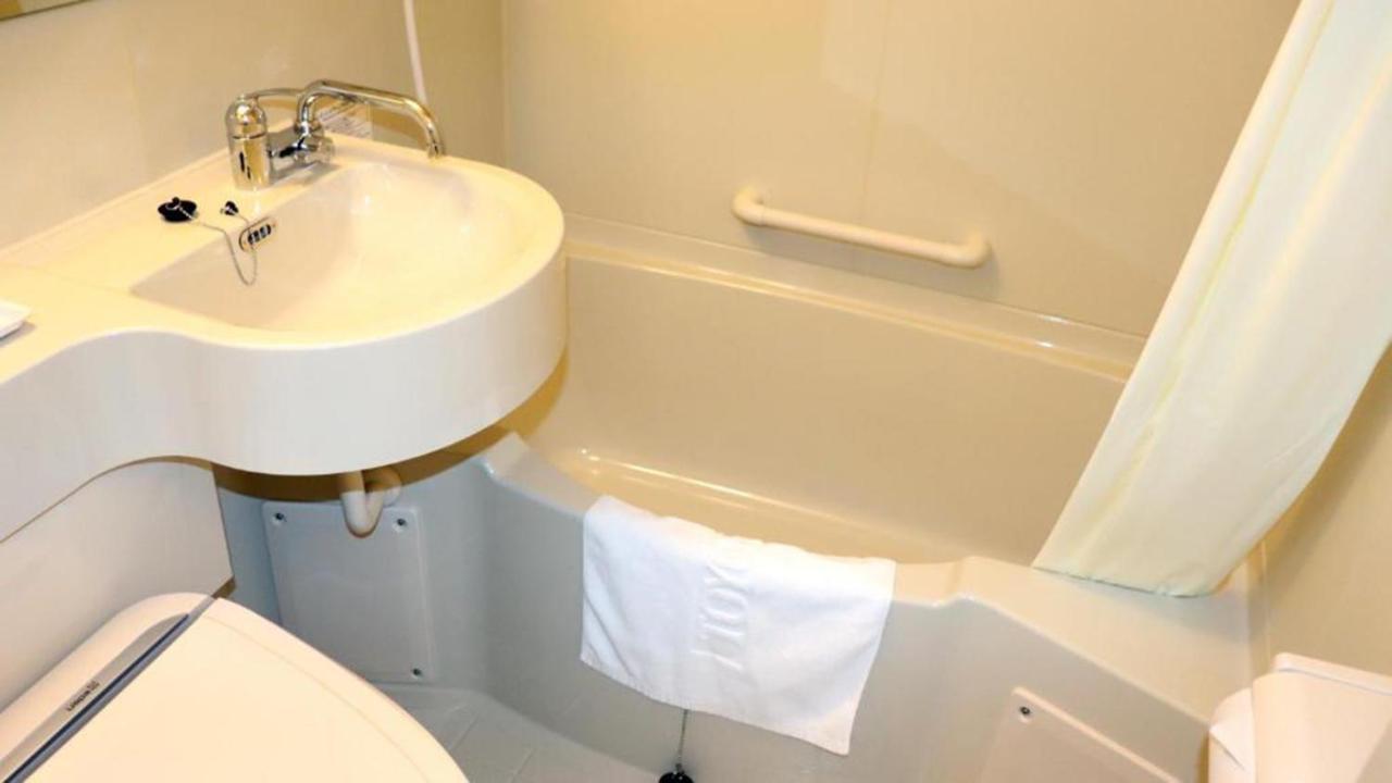 Toyoko Inn Tsu Eki Nishi Guchi Luaran gambar