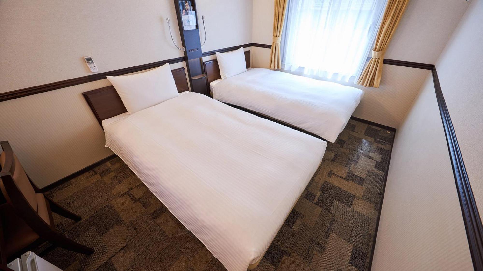 Toyoko Inn Tsu Eki Nishi Guchi Bilik gambar